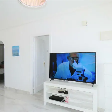 Penthouse Bellavista With Sea Views טורבייחה